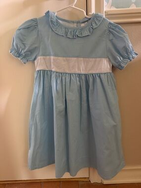Light Blue Girls' Puff Sleeve Dress with White Sash